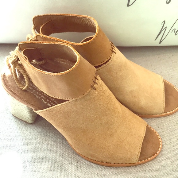 toms seville sandals